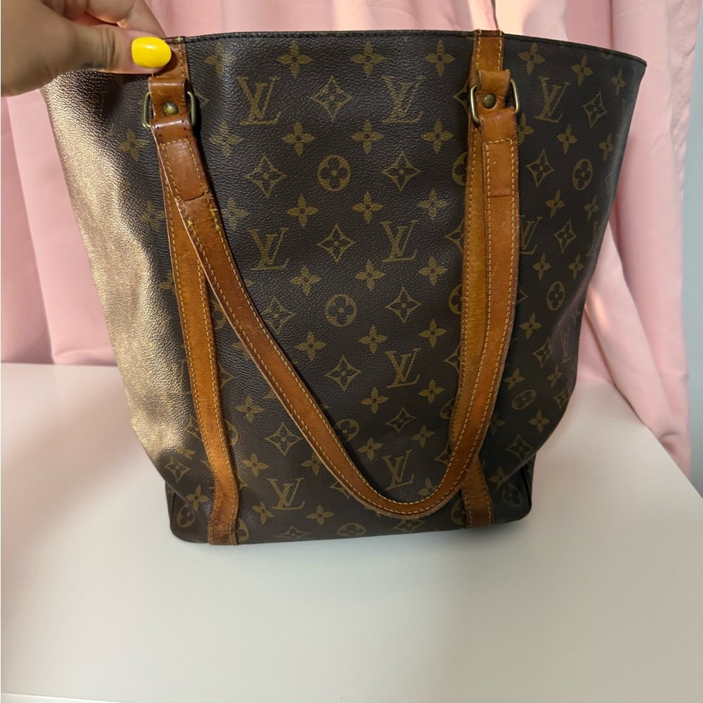 Louis Vuitton Monogram Shoulder Bag shopping bag - Picture 6 of 16